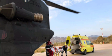 Αγωνία για 9χρονο που κατάπιε καυστικό υγρό – Επείγουσα αεροδιακομιδή από τη Ρόδο στο Παίδων σε σοβαρή κατάσταση (Φωτο Αρχείου)