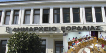 Ένταση στη συνεδρίαση του Δημοτικού Συμβουλίου Εορδαίας για το Φεστιβάλ Καντίνας (βίντεο)