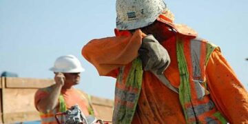 Μέτρα για την προστασία από τη θερμική καταπόνηση των εργαζομένων υπό συνθήκες καύσωνα