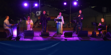 Φλώρινα: Με μαγική συναυλία αφιέρωμα "Στον λυρικό και λαϊκό Μίκη Θεοδωράκη" συνεχίστηκε το "Πολιτιστικό Καλοκαίρι" του Δήμου