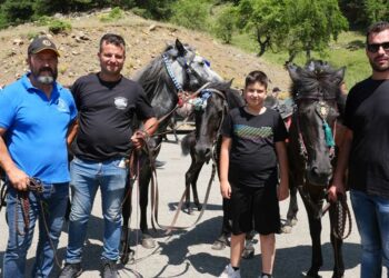 Γρεβενά: Με μεγάλη επιτυχία η Πανελλήνια Συγκέντρωση Καβαλάρηδων και Φίλων Αλόγου στη Σαμαρίνα (Βίντεο + Φωτογραφίες)
