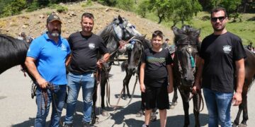 Γρεβενά: Με μεγάλη επιτυχία η Πανελλήνια Συγκέντρωση Καβαλάρηδων και Φίλων Αλόγου στη Σαμαρίνα (Βίντεο + Φωτογραφίες)