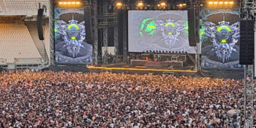 Guns N’ Roses: Μάγεψαν οι θρύλοι της ροκ στη μεγάλη συναυλία τους στο ΟΑΚΑ