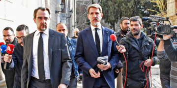 Η πρώτη συνέντευξη των γιων του Κωνσταντίνου μετά τον θάνατό του: «Είμαστε Έλληνες, δεν μας λένε Γλύξμπουργκ»