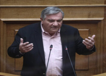 Δυσαρέσκεια Καστανίδη μετά την απόφαση Ανδρουλάκη: «Επέλεξε τον αποκλεισμό μου»