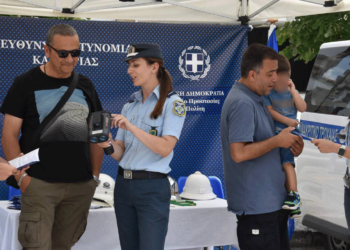 Καστοριά: Ολοκληρώθηκε με επιτυχία η λειτουργία περιπτέρου κυκλοφοριακής αγωγής της Τροχαίας στην 1ης Έκθεση Ιστορικών Οχημάτων