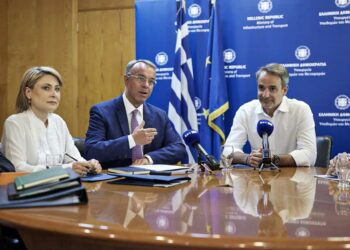 Κυριάκος Μητσοτάκης: Στις αρχές του 2024 τα πρώτα 250 ηλεκτροκίνητα λεωφορεία - Έρχεται και το Μετρό της Θεσσαλονίκης