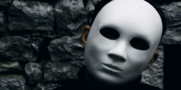 Κοζάνη: Παράσταση/performance: «Οιδίποδος Γένος: Η κατάρα των Λαβδακιδών»