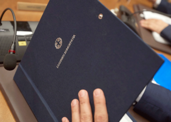 Σήμερα το οικονομικό νομοσχέδιο με Market Pass, Youth Pass, αφορολόγητο, πέναλτι στις συντάξεις, μισθούς στο δημόσιο και ΕΝΦΙΑ