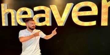 Ανανέωσε με τη δισκογραφική εταιρεία “Heaven Music” ο Πτολεμαϊδιώτης Τάσος Σίσιος και έρχεται με νέο δυνατό κομμάτι