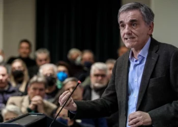 Τσακαλώτος: Ανακοίνωσε την υποψηφιότητά του για την ηγεσία του ΣΥΡΙΖΑ