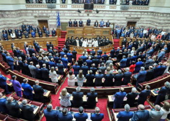 O «χάρτης» της Βουλής μετά τις «καραμπόλες» – Οι 300 βουλευτές