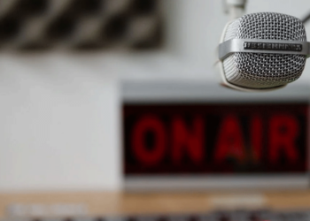 Ζητείται από Ραδιοφωνικό Σταθμό στην Πτολεμαΐδα, στέλεχος για γραμματειακή υποστήριξη, και διεκπεραίωση πωλήσεων