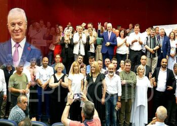 Σε ένα κατάμεστο Πνευματικό Κέντρο ο υποψήφιος Δήμαρχος Αμυνταίου Ιωάννης Λιάσης παρουσίασε τον συνδυασμό του