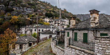 Ήπειρος: «Στέρεψε» από ελληνόπουλα – Σε αναστολή λειτουργίας 29 σχολεία λόγω έλλειψης μαθητών