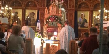 "Βούλιαξαν" από κόσμο οι Ιεροί Ναοί της Πτολεμαΐδας παραμονή του Δεκαπενταύγουστου! (της Κούλας Πουλασιχίδου)