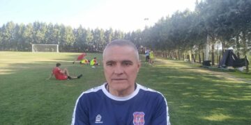 Θωμάς Γράφας: «Ευχή όλων είναι το πρωτάθλημα να ξεκινήσει στην ώρα του. Αξιόλογο προπονητικό κέντρο το Ε. Παντελίδης για αυτό το επιλέγουν πολλές ομάδες»