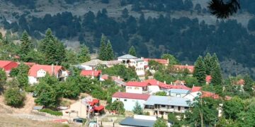 Ιεραποδημία του Ιερού Ναού Αγίας Σκέπης Πτολεμαΐδος στην Σαμαρίνα Γρεβενών (ρεπορτάζ της Κούλας Πουλασιχίδου)