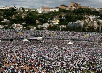 Τρόμος στη Μαδαγασκάρη: Δεκάδες άτομα ποδοπατήθηκαν μέχρι θανάτου σε στάδιο