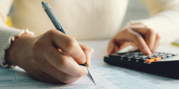 Φορολογικές δηλώσεις 2023: Εκπνέει η προθεσμία – Μέχρι πότε η υποβολή