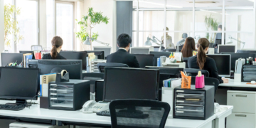 Γεωργιάδης: Έρχεται δικαίωμα εργασίας σε πολλαπλούς εργοδότες