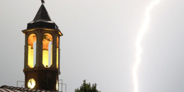 Δήμος Γρεβενών: Το φαινόμενο της «Ξηρής Καταιγίδας» – Ενημέρωση και Οδηγίες Προστασίας