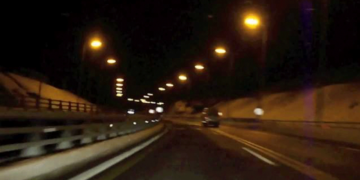 Ιωάννινα: Άνοιξε Ξαπλώστρα Και Έπεσε Για Ύπνο ...Στην Εγνατία Οδό !