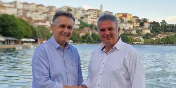 Ο Πρόεδρος του ΕΒΕ Καστοριάς, Χαράλαμπος Καραταγλίδης, υποψήφιος με τον Γιώργο Κασαπίδη