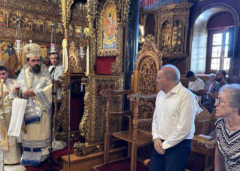 Η Μητρόπολη Καστοριάς ενημέρωσε πως εκκλησιάστηκαν υποψήφιοι των αυτοδιοικητικών εκλογών