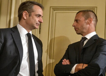 Κυριάκος Μητσοτάκης: Σύσκεψη με τους προέδρους UEFA, Ολυμπιακού, ΠΑΟ, ΑΕΚ, ΠΑΟΚ στο Μαξίμου για τους χούλιγκανς