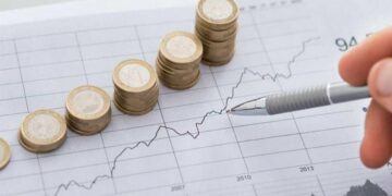 Bloomberg: Η Ελλάδα επέστρεψε στην ελίτ της επενδυτικής βαθμίδας