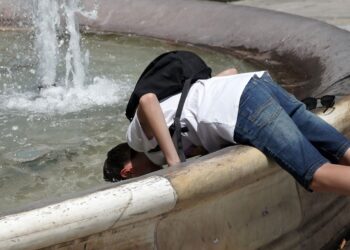 ΕΜΥ: Προ των πυλών νέος κύμα καύσωνα με θερμοκρασίες που θα φτάσουν τους 40 Βαθμούς - Για πόσο θα κρατήσει