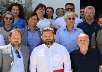 Συνάντηση του Ομίλου Ενεργών Νέων Φλώρινας με τον Δήμαρχο Δρόπολης