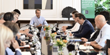 Σύσκεψη αυτή την ώρα στο Μαξίμου για τις φωτιές - Έμφαση στα αντιδιαβρωτικά έργα