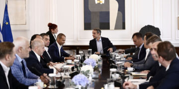 Τα μέτρα που αποφασίστηκαν για Έβρο και Πάρνηθα: Αναδασωτέες οι περιοχές που κάηκαν, ξεκινούν άμεσα αντιπλημμυρικά έργα