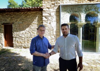 Ο υποψήφιος Βουλευτής του ΠΑΣΟΚ, Γιώργος Φτάκας, με το Λάζαρο Μαλούτα