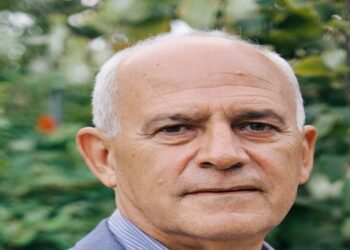 Γιάννης Στρατάκης Περιφ. Σύμβουλος Συνδυασμός ΕΛΠΙΔΑ : “Η διαμαρτυρόμενη και ανέμελη ψήφος στις Αυτοδιοικητικές εκλογές δεν θα φέρει πίσω την ανάπτυξη στην Περιφέρειά μας!”