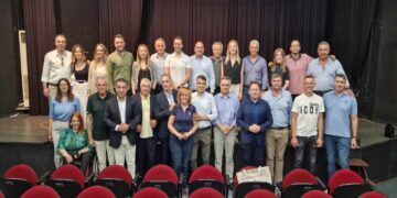 Ηχηρό μήνυμα συστράτευσης για τη στήριξη του Περιφερειάρχη Δ. Μακεδονίας και εκ νέου υποψήφιου Γιώργου Κασαπίδη έστειλαν από το Βελβεντό κορυφαία στελέχη της ΝΔ