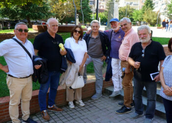 Η Γεωργία Ζεμπιλιάδου στη Λαϊκή αγορά και στα Εμπορικά καταστήματα  των Γρεβενών και στην Άνω Κώμη