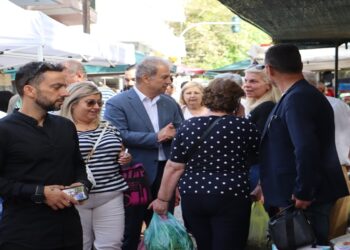 Γιώργος Αμανατίδης «Συμμαχία για την Ανάπτυξη»: Στην Λαϊκή Αγορά Κοζάνης και σε εμπορικά καταστήματα