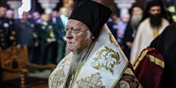 Τουρκία: Μήνυση εναντίον του Βαρθολομαίου επειδή χρησιμοποιεί τον τίτλο του Οικουμενικού Πατριάρχη