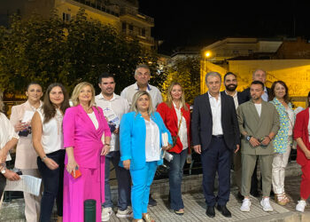 Γιώργος Αμανατίδης ¨Συμμαχία για την Ανάπτυξη¨: Επίσκεψη στους Μανιάκους  και συναντήσεις στην Καστοριά  με ΣΕΓ και επιχειρηματίες γούνας. Λεύκη Νύχτα στα καταστήματα της Κοζάνης