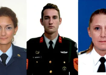 ΓΕΕΘΑ: “Τα τρία στελέχη των Ενόπλων Δυνάμεων που σκοτώθηκαν στο τροχαίο στη Λιβύη”