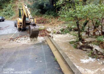 Αρκετές ζημιές στο Βελβεντό από την έντονη βροχόπτωση