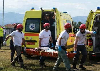 Δέκα οι νεκροί από τις πλημμύρες