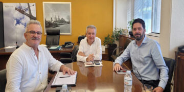 Συνάντηση της «ΕΝΩΣΗΣ» με στελέχη της ΔΕΗ – Στο επίκεντρο η πορεία της επιχείρησης και ζητήματα εργαζομένων