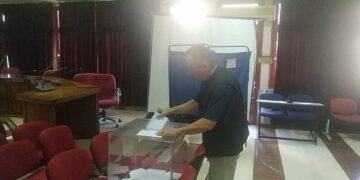 Μεγάλη η συμμετοχή του κόσμου στις εσωκομματικές εκλογές του ΣΥΡΙΖΑ στην Πτολεμαΐδα (Φώτο-βίντεο)