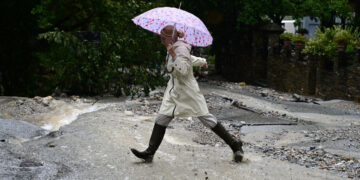 Κακοκαιρία Elias: Δείτε σε χάρτες πού θα βρέξει περισσότερο τις επόμενες 48 ώρες σε Θεσσαλία, Στερεά, Πελοπόννησο