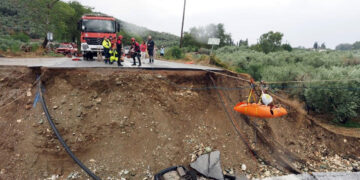 Κακοκαιρία Daniel: Νεκρός 82χρονος στην Καρδίτσα