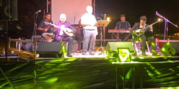 Πάρκο Εκτάκτων Αναγκών Πτολεμαΐδας: Όμορφη βραδιά με τραγούδια του Στέλιου Καζαντζίδη (video)